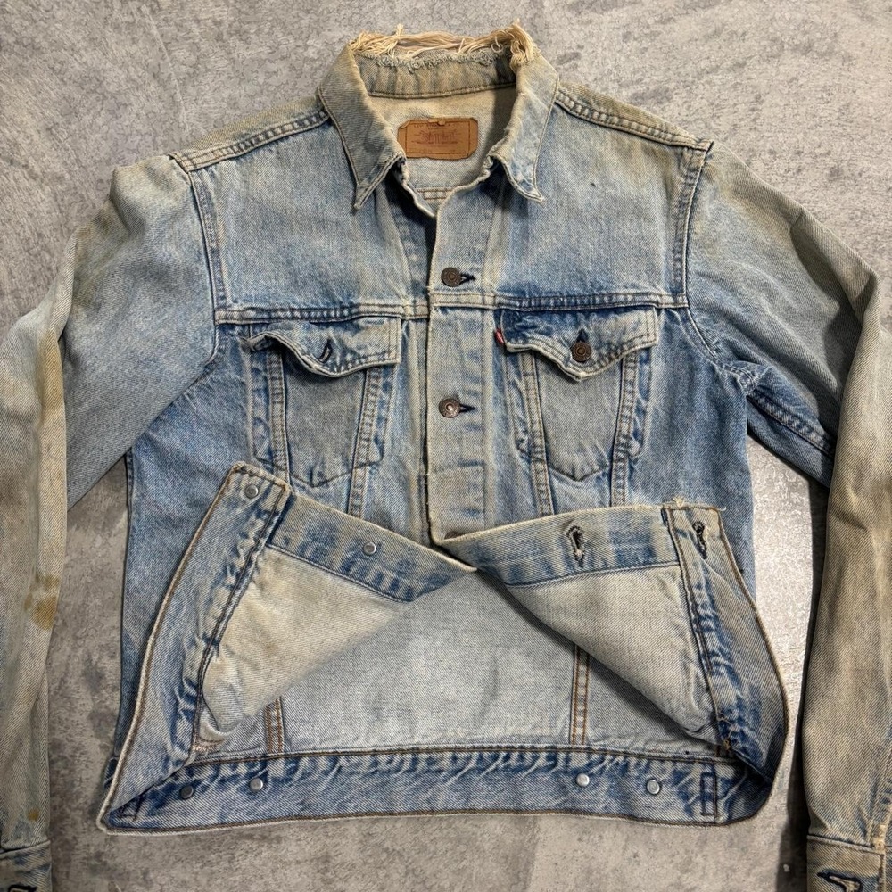 Vintage 90s Levi's 501 Blue Denim Jacket Mens Medium Heavily Thrashed - Picture 4 of 6